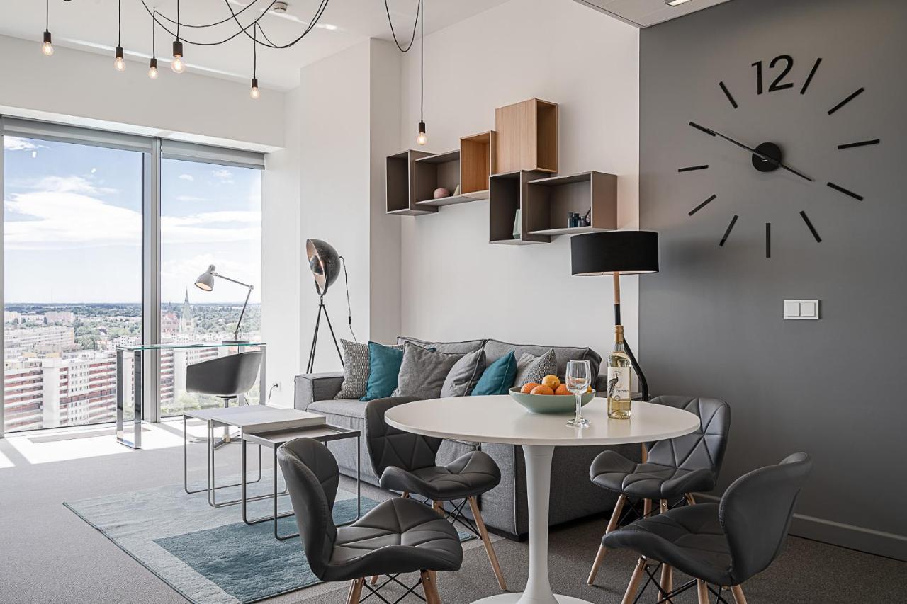 Rentplanet - Apartament Sky Tower Breslavia Exterior foto